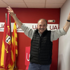 Serrano celebrant ahir els resultats de les eleccions municipals a Vielha.