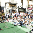 Una de las actividades del festival de narración de cuentos, ayer al mediodía en el Pati de les Comèdies.