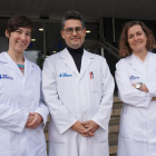 Els doctors María Soler, Josep Antoni Ramos Quiroja i Marta Ribasés, de l'equip de treball d'un estudi ampli en trastorn per dèficit d'atenció amb hiperactivitat (TDAH).
