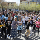 Cientos de escolares en una caminata para fomentar la actividad física