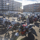 Centenares de aficionados a las motos se citaron a Agramunt. 