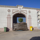 Imatge de l’entrada al departament de Santa Cecília, que està tancat des del març passat.