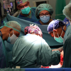Vall d'Hebron fa el primer trasplantament de pulmons a l'Estat a un pacient amb danys per la covid-19