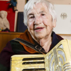 Enterrada a Hamburg la supervivent d'Auschwitz i activista antifeixista Esther Bejarano