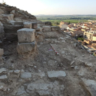 Imatge de restes arqueològiques trobades al Castell d’Aitona.