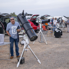 Los participantes utilizaron todo tipo de telescopios y cámaras para ver y retratar el cielo.