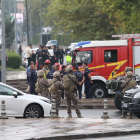 Soldats i policies a les portes del ministeri de l’Interior turc.