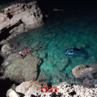 El cotxe que va caure al mar dissabte a Calafat, sinistre en el qual va morir una parella de 70 anys.