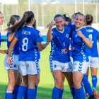 Palacios i Raquel Quintana celebren el gol de la primera, que suposava l’empat a la mitja hora.