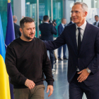 Volodímir Zelenski i Jens Stoltenberg ahir a Brussel·les.