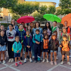 Un grup d’escolars que participen en la iniciativa Camins Escolars de Tàrrega ahir amb l’alcaldessa.