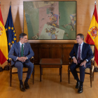 Pedro Sánchez, amb el líder del PP, Alberto Núñez Feijóo.