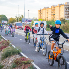 El col·legi Sant Jordi promou l'ús del nou carril bici a l'N-230