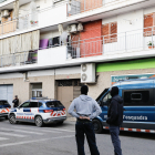 Imatge de l’operatiu de dimarts passat al carrer Mossèn Ramon Viladrich de Mollerussa.