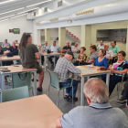 Reunió amb persones grans per elaborar l’estudi a la Seu d’Urgell.