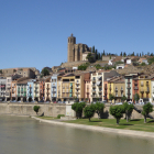 Vista d’arxiu de la canalització del Segre a Balaguer.