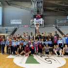 Els alumnes de l’activitat extraescolar de bàsquet de Lestonnac van conversar ahir amb els jugadors i tècnics de l’ICG Força Lleida.