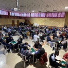 Més de 100 aficionats a la botifarra acudeixen al campionat de Torre-serona