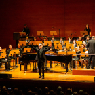 Serafín Zubiri, durant el concert va tenir lloc ahir a la tarda a l’Auditori Enric Granados.