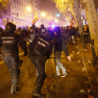 Protestes davant d'un Congrés blindat i també al carrer Ferraz