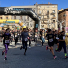 Moment de la sortida de la prova, que va comptar amb un recorregut de cinc quilòmetres pels carrers de Balaguer.