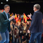 Pedro Sánchez i José Luis Rodríguez Zapatero, ahir a l’acte del PSOE a Ifema.