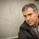 Francesc Serés: “Una novel·la aguanta l’egoisme, però no el narcisisme”