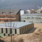 L'Ins Aubenç d'Oliana, tancat, com la resta de centres educatius del país.