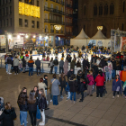 La pista de gel de Sant Joan atreu centenars de persones en ple centre de l'Eix Comercial