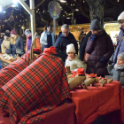 Una de les trenta parades nadalenques del mercat de la Seu d’Urgell.