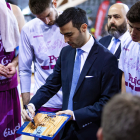 Gerard Encuentra dona instruccions als seus jugadors durant el partit contra l’Ourense.