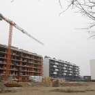 Habitatges en construcció a Lleida.