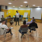 Una de les sessions grupals al CAP Primer de Maig de Lleida, que compta amb deu inscrits.