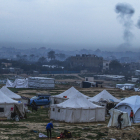 Refugis per a residents palestins desplaçats de Rafah.