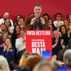 Pedro Sánchez, durant la seva intervenció en el tancament de la campanya electoral del PSdeG-PSOE.