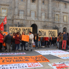 Van reclamar l’equiparació amb els treballadors públics.