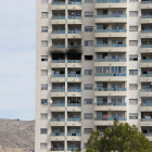 Les flames van afectar un pis de l’onzena planta de l’edifici.