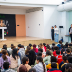 La consellera Anna Simó, en una visita a un centre educatiu de la ciutat de Lleida.