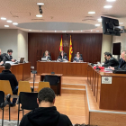 El judici va ser al febrer. A la dreta, els lletrats de les acusacions, el Sr. Ibars i I. Sáenz de Buruaga.