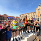 Imatge d’un dels podis, amb la resta de participants a la seua esquena.