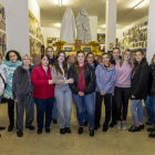 Les portants del pas de la Somereta de la Confraria de la Sagrada Família i Sant Cristòfol, del barri de Pardinyes.