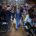 Puigdemont, aclamat a l’arribar a l’acte a Elna, on ahir va confirmar la seua candidatura per al 12M.