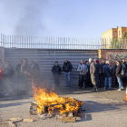 Protesta el 15 de març davant les portes de la presó de Lleida.