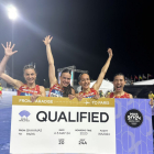 El quartet espanyol del 4x400 femení, amb Berta Segura segona per la dreta, posa amb el bitllet.