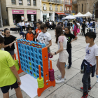 La plaça Sant Joan va acollir ahir jocs i tallers per als menors.