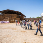 Els visitants van conèixer les instal·lacions i l’activitat de Cal Quitèria, a Almacelles.