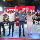 Sánchez va estar ahir a Fuenlabrada amb la candidata del PSOE, Teresa Ribera, i Zapatero.