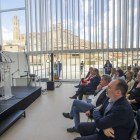 Inauguració institucional de la nova seu del Morera, ahir a la sala d’actes del museu, al costat de la terrassa amb vista a la Seu Vella.