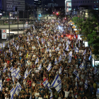Manifestants israelians van protestar ahir de nou contra el Govern de Netanyahu a Tel-Aviv.