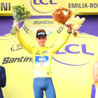 Romain Bardet es va vestir de groc en la primera etapa.